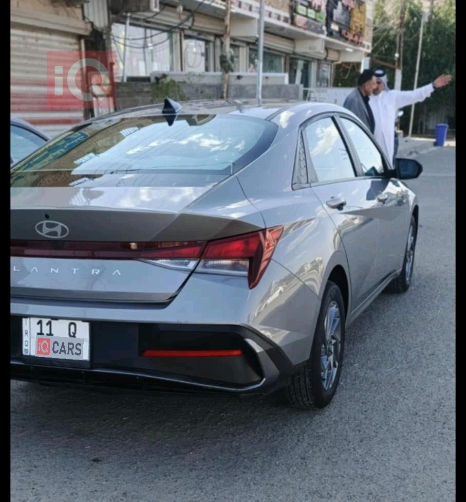 هیوندای ئەلەنترا
